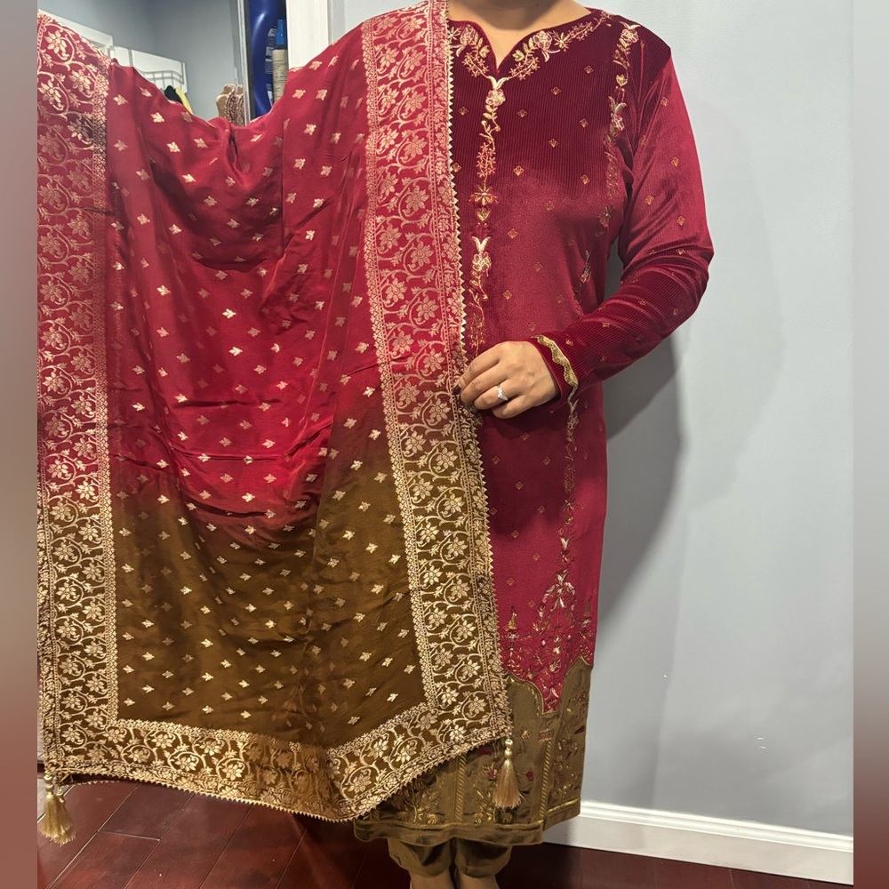 Indian Pakistani Punjabi - Velvet pants style suit